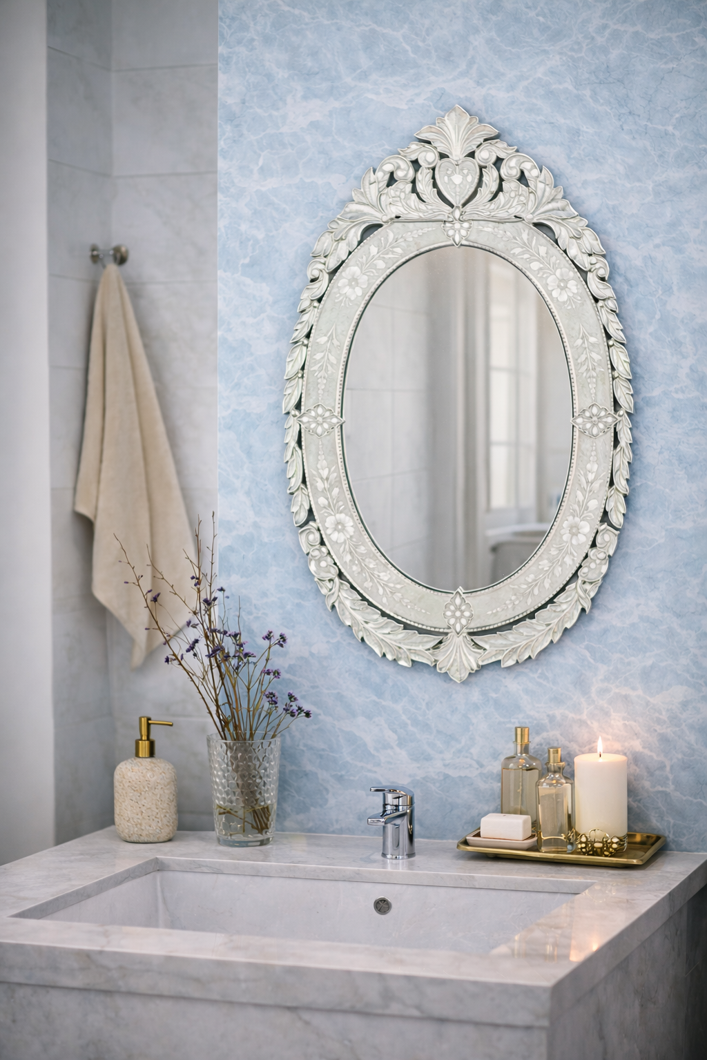 Elongated Leaf Oval Mirror Elongated Leaf Oval Mirror